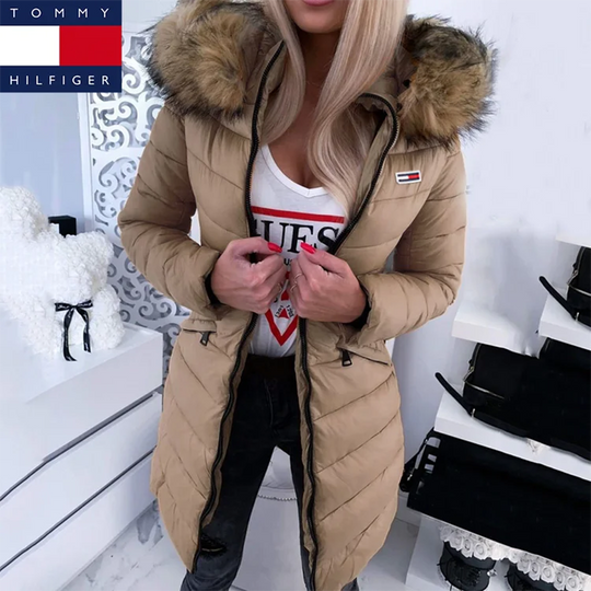Damski płaszcz puchowy z kapturem