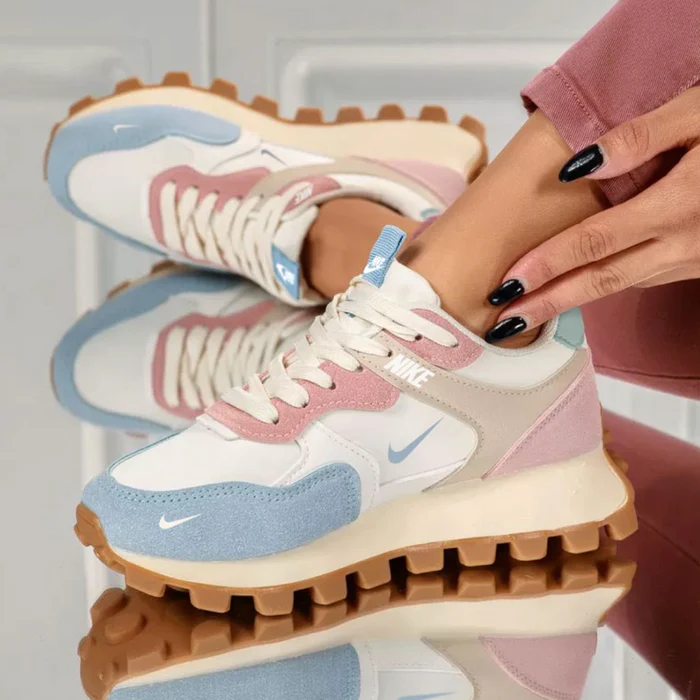 Damskie buty sportowe